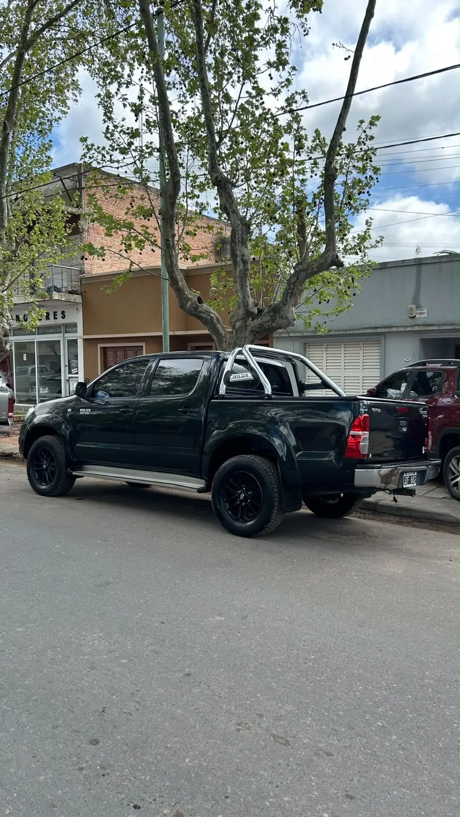 TOYOTA HILUX 4x4 srv
